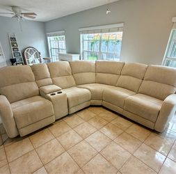 3 - Piece Modern and Upholstered Power Reclining Sectional with Console Storage
