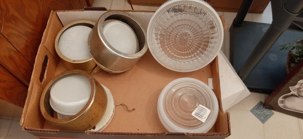 Vintage hallway light fixtures.
Starting at $4. each.