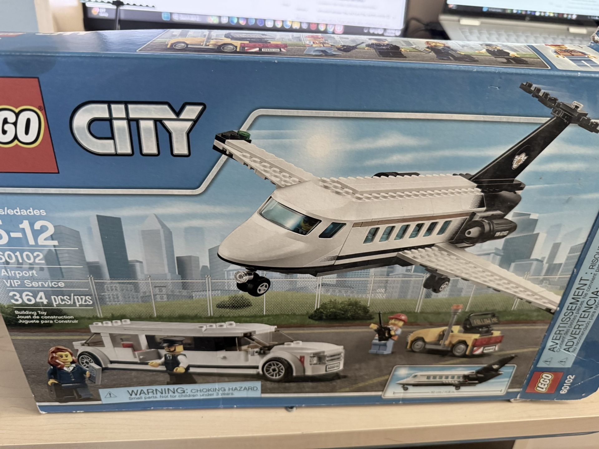 Lego VIP Airplane 