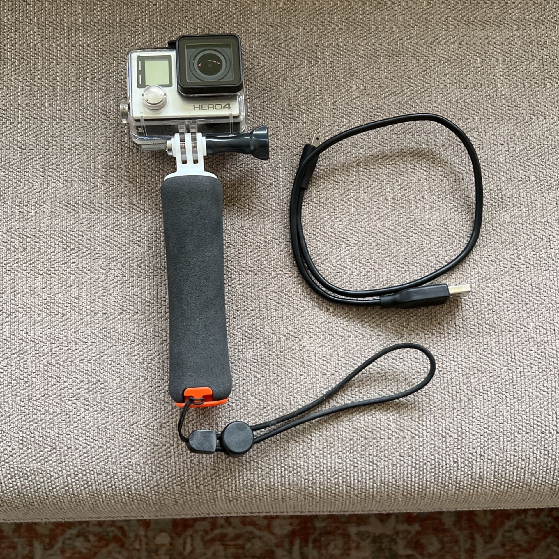 GoPro Hero 4 (w/ Case!) - OBO