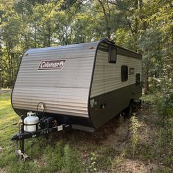 2025 Coleman 17ft Camper