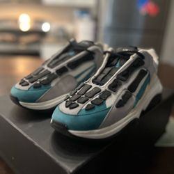 (Amiri bone runners) size44  (worn)