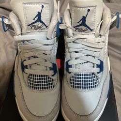 Jordan 4 ‘Military Blue’ 6.5y