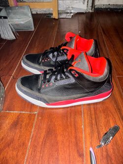 Jordan’s size 14 crimson red