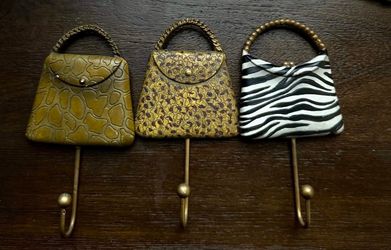Animal print purse shaped purse wall hooks set of 3