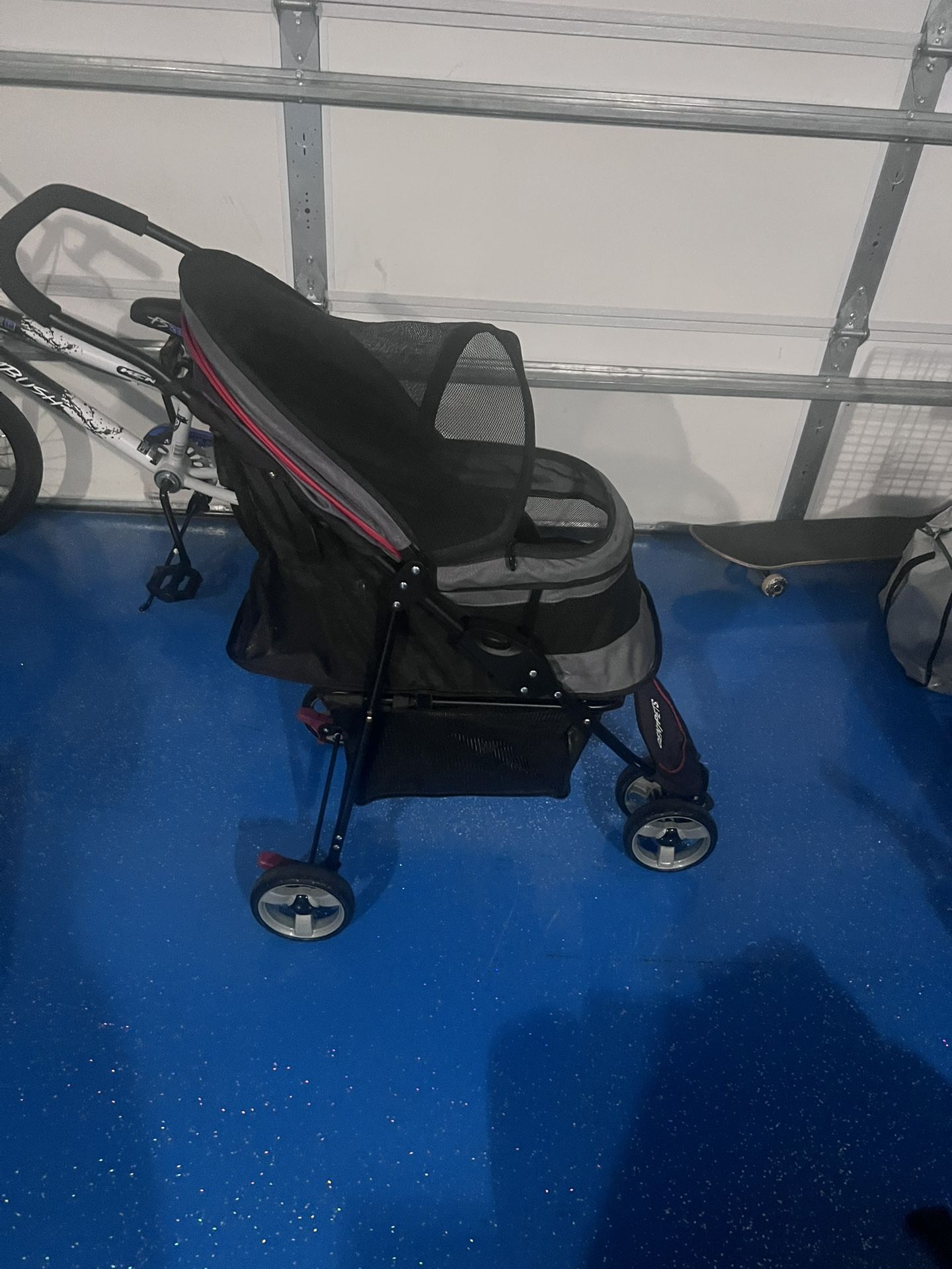 Doggie stroller
