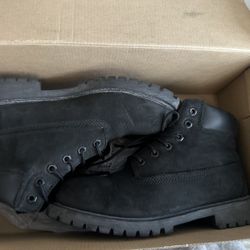 Size 3 Timberlands 