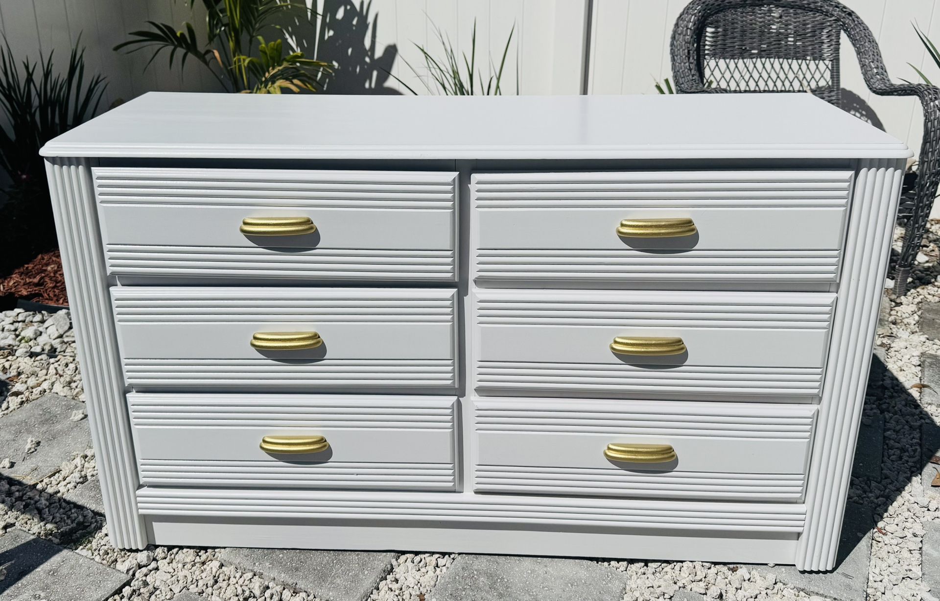 Solid Wood MCM Dresser With 6 Drawers