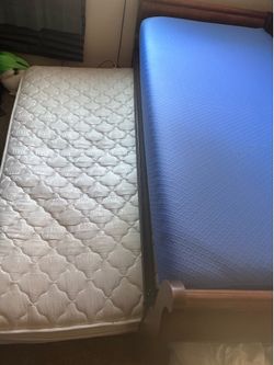 Trundle twin bed
