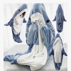 Shark Blanket Hoodie Size S. 