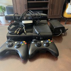 Xbox 360, Two Controllers, Kinect, And 14 Games