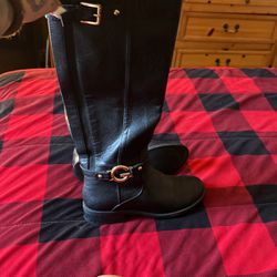 By Guess Boots 