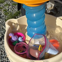 Water/sand Toys Table And Umbrella 