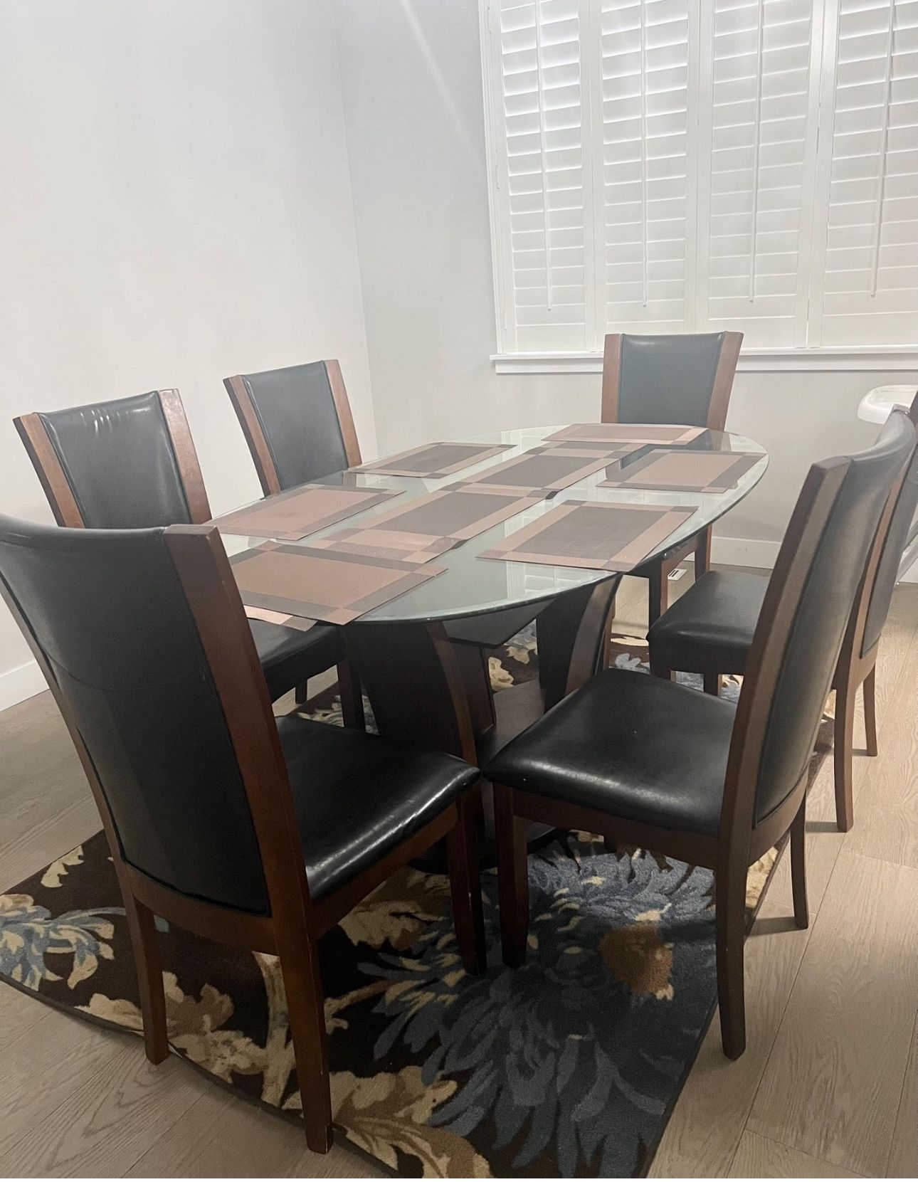 Dining Table With Chairs