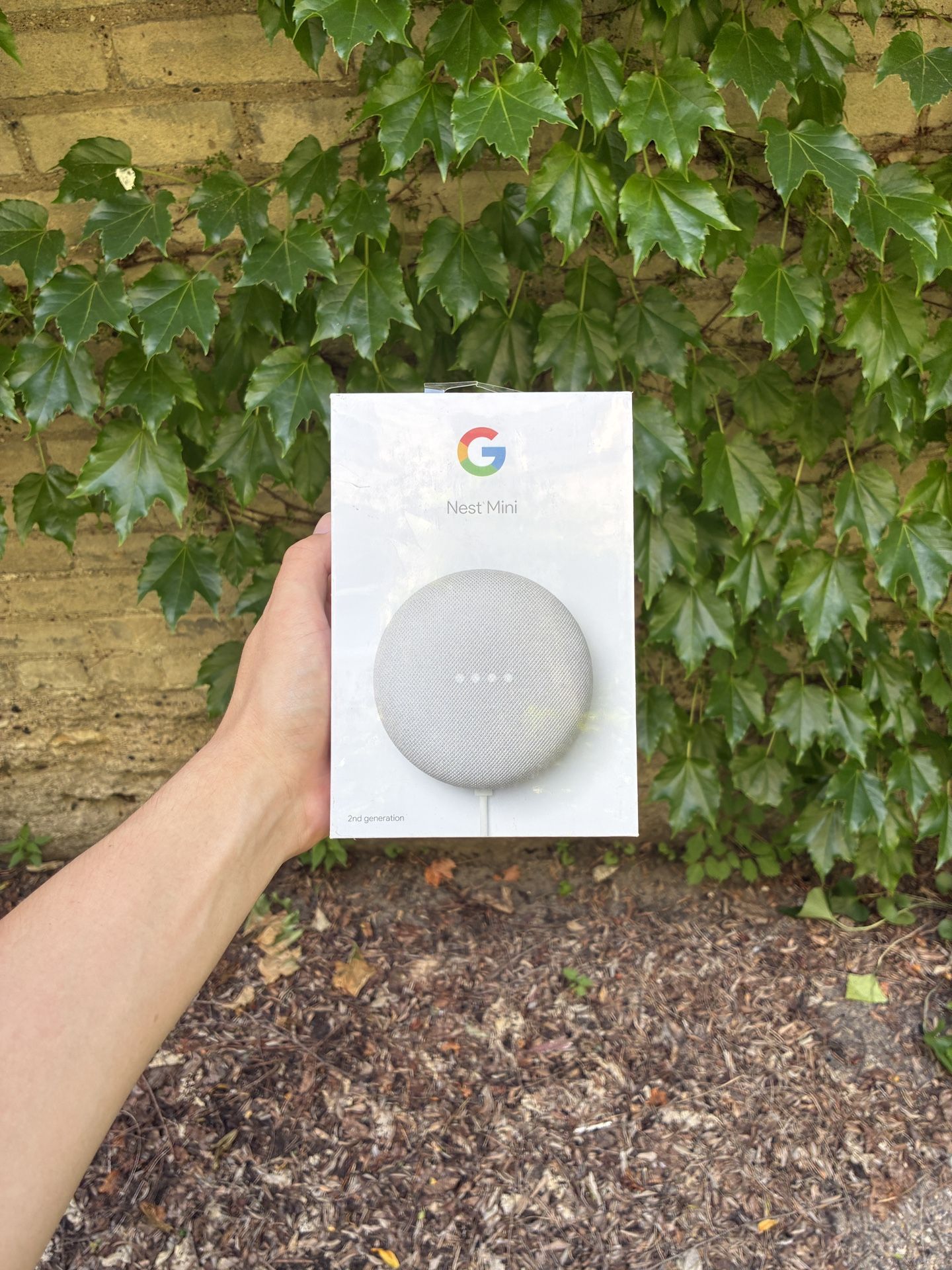 Google Nest mini; 2nd Generation
