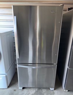 Whirlpool Stainless Steel Refrigerator And Freezer