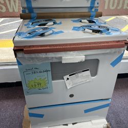 Stove, GE Brand New Range With Warranty