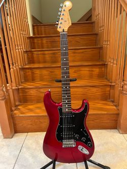 Fender MIM FSR Stratocaster (Mint)