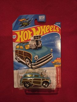 Surf N Turf Hotwheels