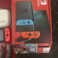 Nintendo Switch OG Bundle With 12 Games And Travel Case