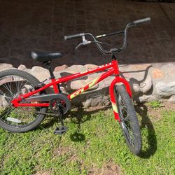 GT Kids Berm BMX Bike for Sale in Phoenix AZ OfferUp