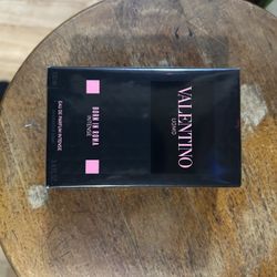 valentino born in roma intense