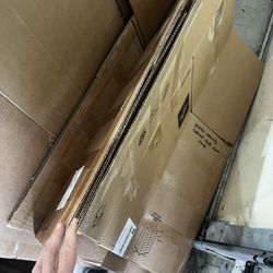 Free Moving Boxes
