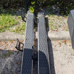 Truck Side Steps/Stepping Boards