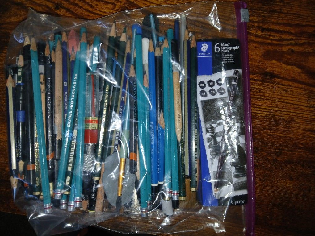 3 Bags Of Pro Art Quality Pencils And Pens! Brand Names In Description