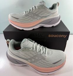 NEW Saucony Hurricane 25 Mist / Cameo S11026-123 Running Shoes Women's