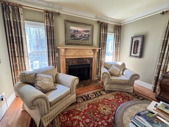 Set of 2 Chairs