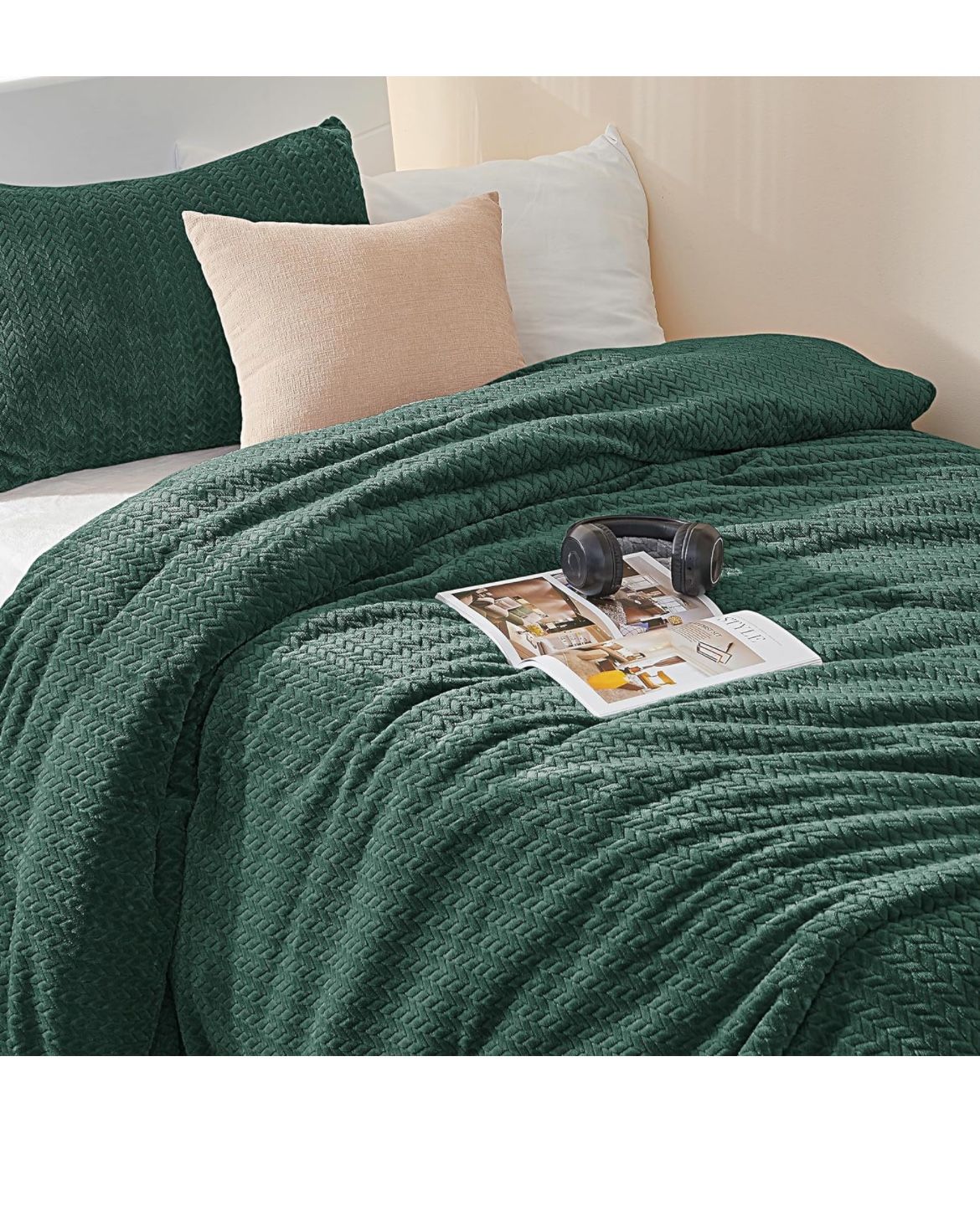 Brand New Fluffy Twin Comforter Set(check My Other Listings Also)