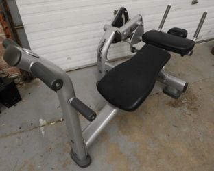 Used Life Fitness Plate Loaded Ab Crunch Bench Signature Series SABC