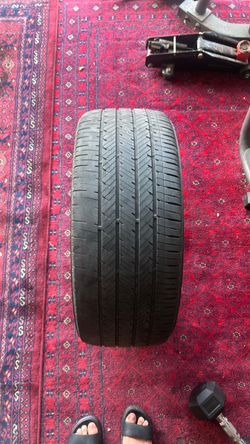 **Good Tire 235 40 19**
