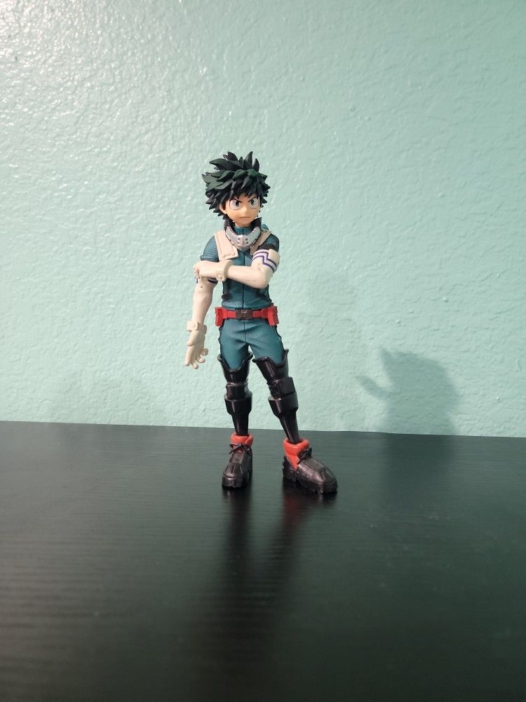Deku Mha Figure