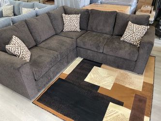 BROWN SECTIONAL