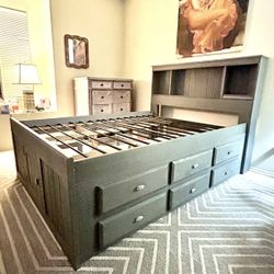 Full Size Bed Frame, Captain’s Bed, Gray Color