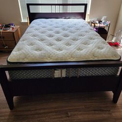 Full Size Bed