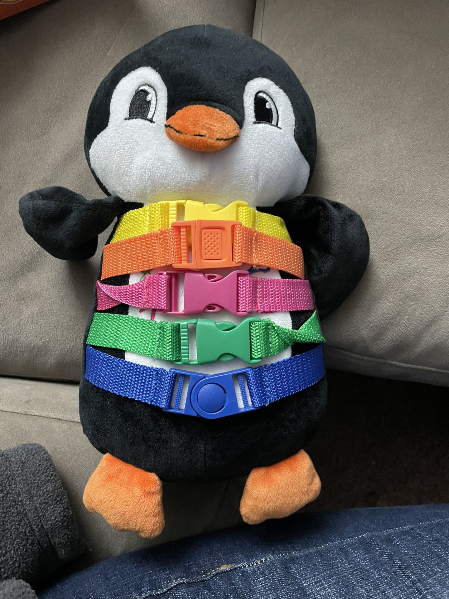 Penguin Buckle Toy 