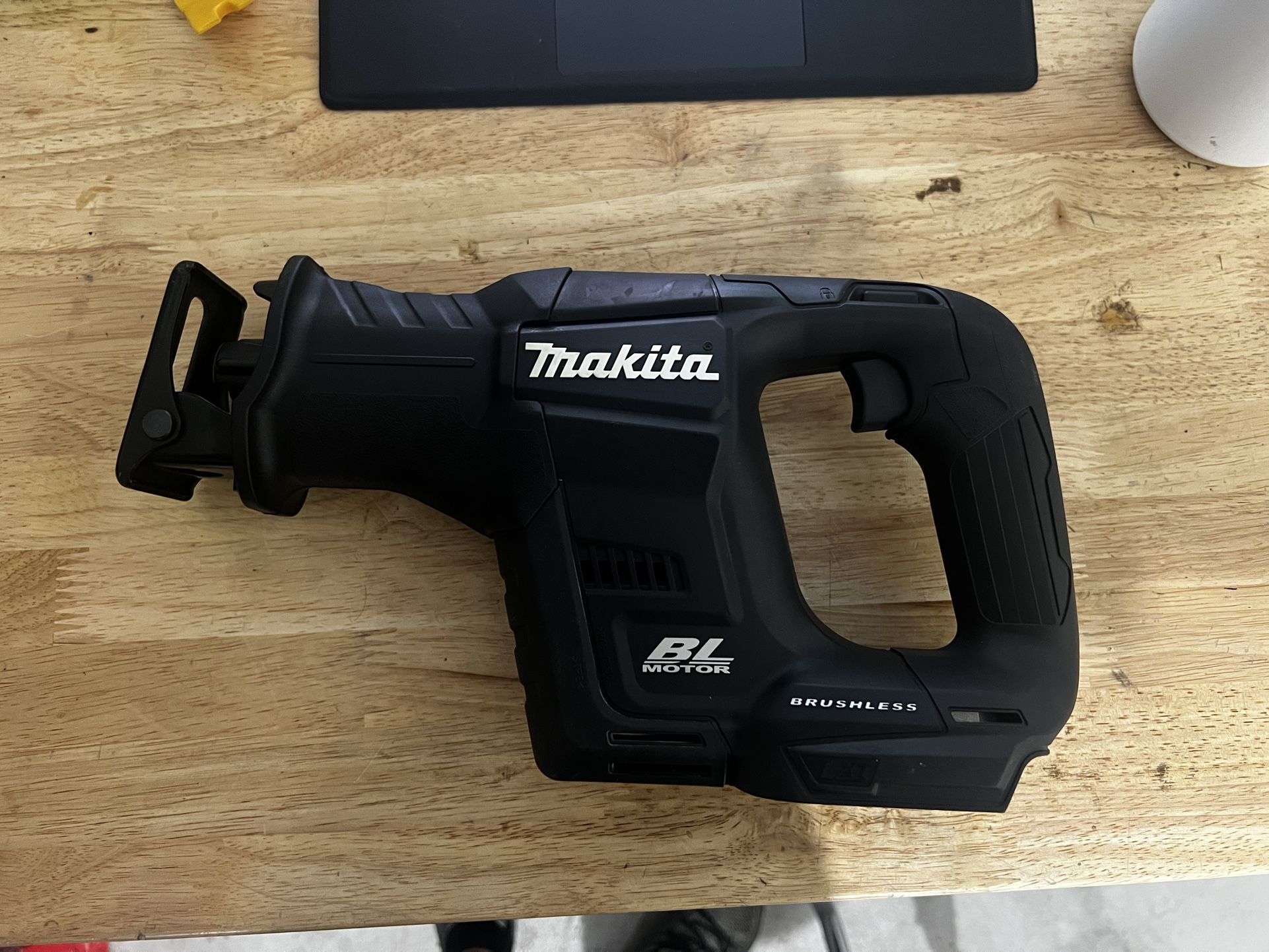 Makita Subcompact Reciprocating Saw