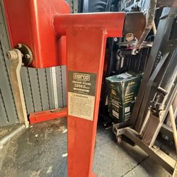 Norco  Diesel Engine Stand