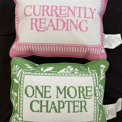 Reading-Themed Decorative Throw Pillows – “Currently Reading” & “One More Chapter”