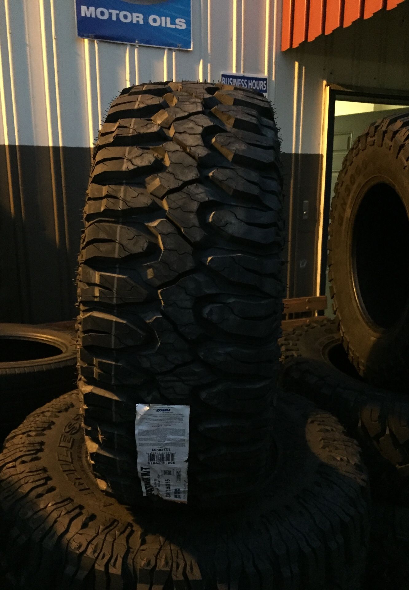 33x12.50R15 mt milestar