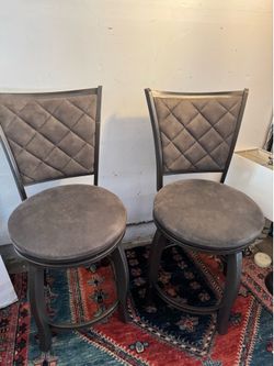 Barstools hairs