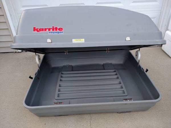 Karrite voyager roof top cargo box