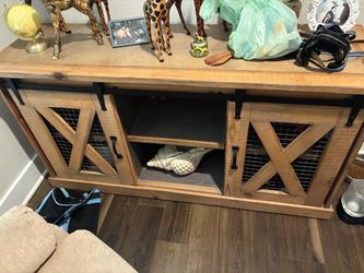 TV stand good condition