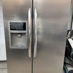 Frigidaire Gallery Refrigerator