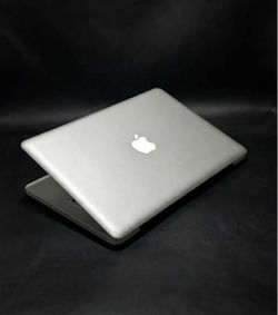 Apple MacBook Pro 13” i5/8GB/256GB SSD $140
