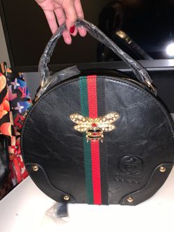Cartera negra