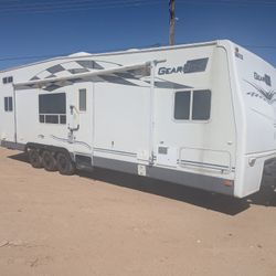 30' GearBox Toy Hauler 